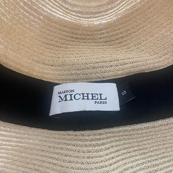 Elegant Tan Women's Hat - Picture 4 of 5